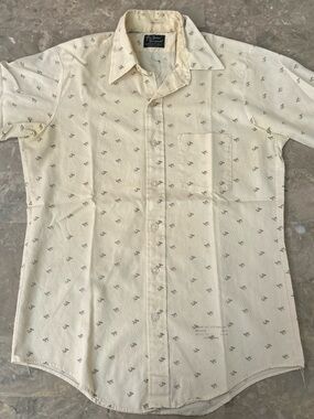 Vintage 1970s Beau Brummel Floral Shirt Made USA Cream Short Sleeve 15.5